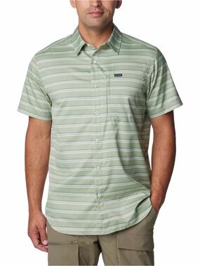 Columbia Light Green Striped Short-Sleeve Button-Down Shirt